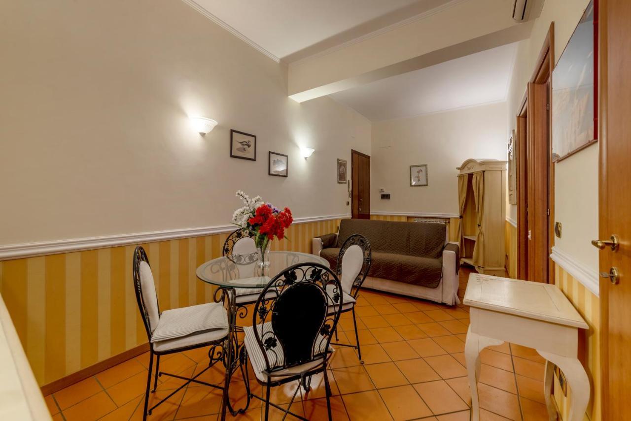 San Pietro Cozy Apartment With Terrace! 로마 외부 사진