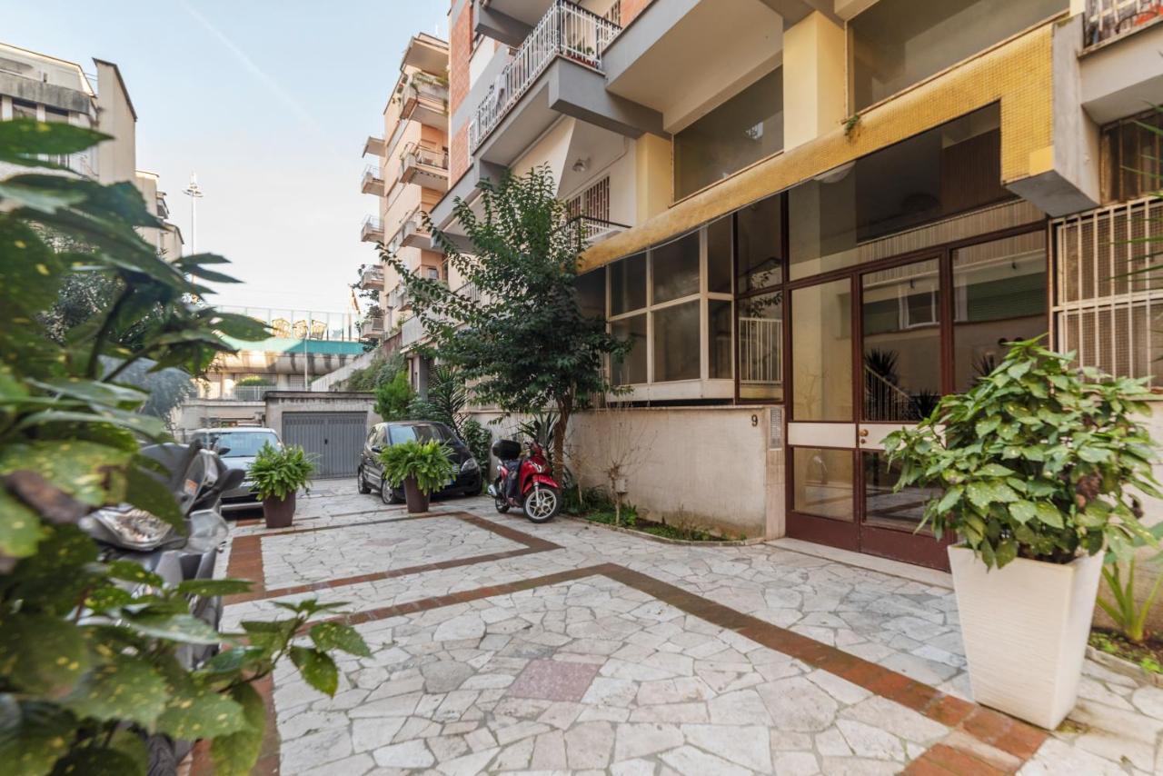 San Pietro Cozy Apartment With Terrace! 로마 외부 사진